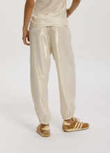 Load image into Gallery viewer, Cali Dreaming Track Pant in Gold Weave - FINAL SALE